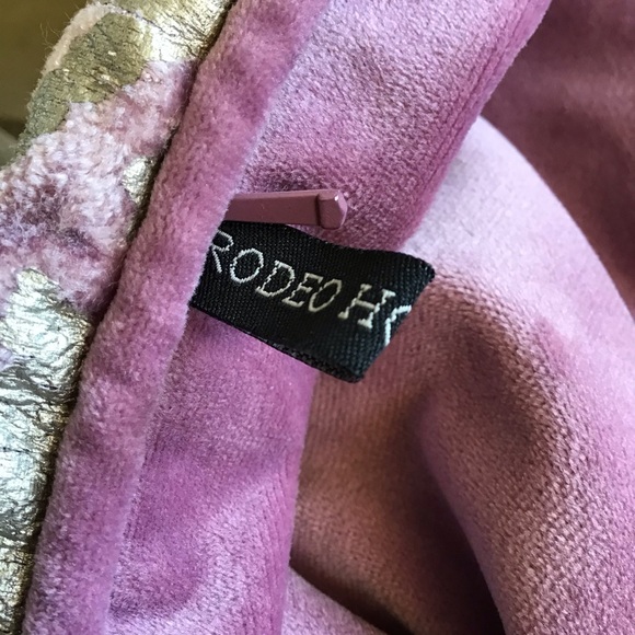 FINAL SALE NWOT Rodeo Home Foil Print on Velvet Fabric Pillow Cover (23”x19”) - Picture 5 of 5